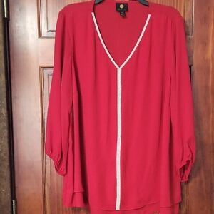 JM Collection Crimson Blouse with Ivory Accent